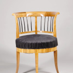 A single Biedermeier barrel chair