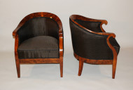 A pair of elegant Biedermeier bergeres 4