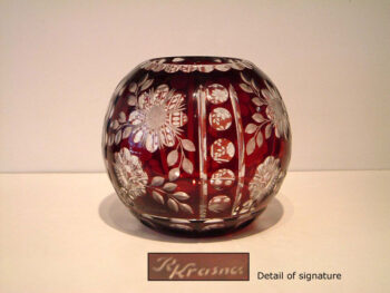 An Art Deco vase