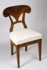 A set of four Biedermeier side chairs 2