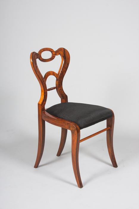 A set of four sleek and elegant Biedermeier side chairs 2
