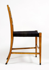 A pair of important design Biedermeier side chairs 3