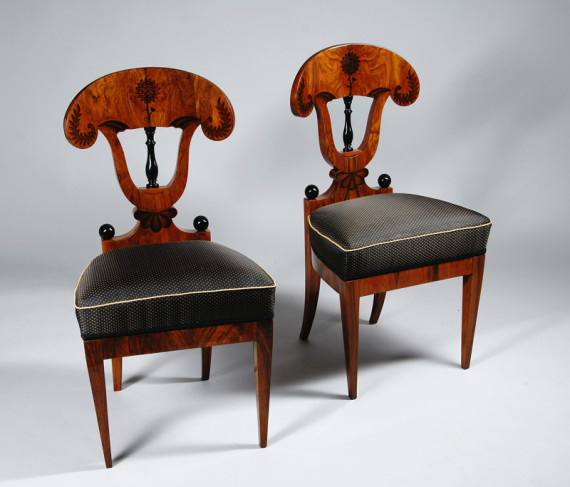 A fine pair of Biedermeier side chairs