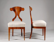 An exceptional pair of Biedermeier side chairs 3