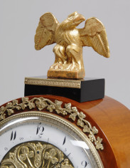 A handsome Biedermeier mantel clock 3