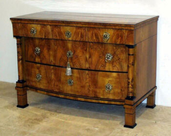 An outstanding Biedermeier commode