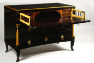 An unusual Biedermeier bureau-commode 2