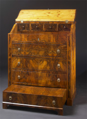 An unusual Biedermeier commode / desk 2