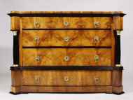 A large Biedermeier commode 2