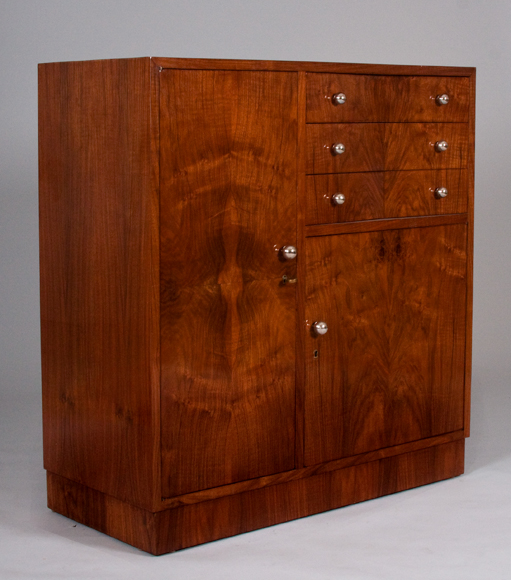 A Modernist cabinet attributed to Louis Sognot 2