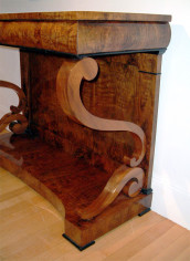 An exceptional Biedermeier console with a single drawer 2