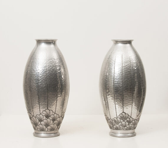A pair of Art Deco vases