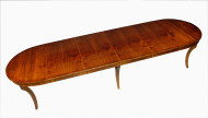 A Biedermeier extendable dining table 4