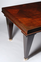 An Art Deco extendable dining table 2