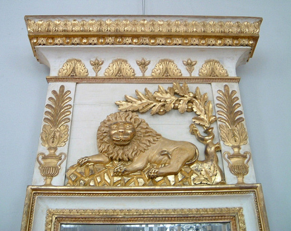 A rare and unusual lion motif Neo-Classical mirror