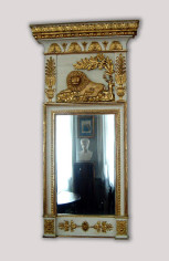 A rare and unusual lion motif Neo-Classical mirror 3