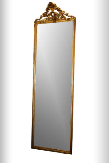 A Large Neoclassical Pier Mirror