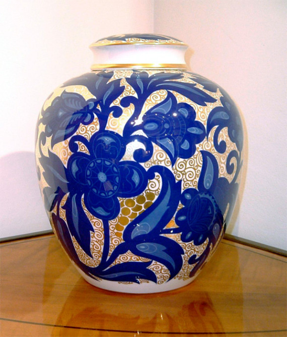 An Art Deco Rosenthal temple style jar