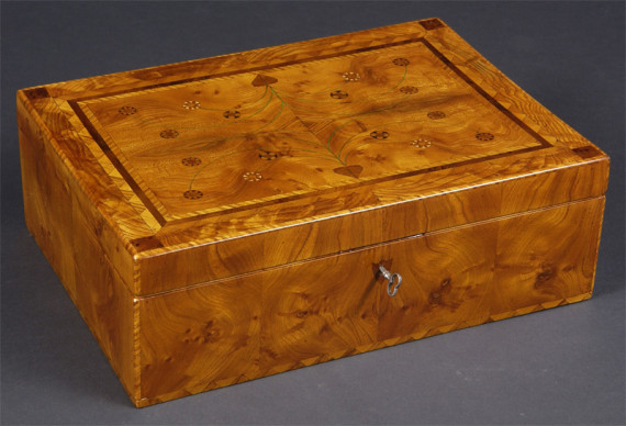 A fine Biedermeier jewel box