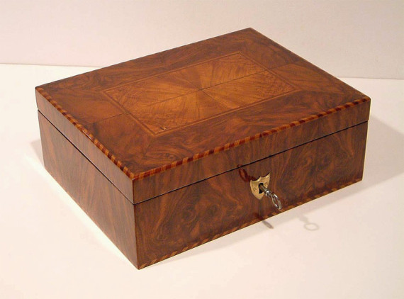 A Biedermeier jewelry box