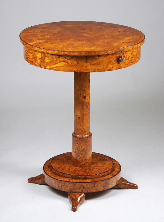 An exceptional Biedermeier occasional table / vanity