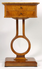 An unusual Biedermeier occasional table 2