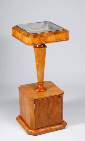 An unusual Biedermeier jardiniere