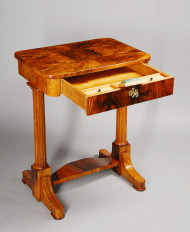 A handsome Biedermeier occasional table 2