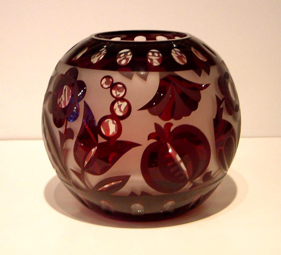 An Art Deco vase