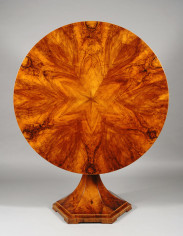 A sleek and moderne trumpet-style Biedermeier pedestal table 2