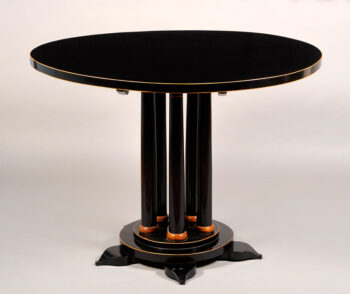 An elegant Biedermeier pedestal table