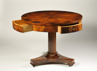 A Biedermeier pedestal table 2