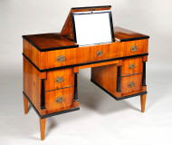 A Biedermeier dressing table 2