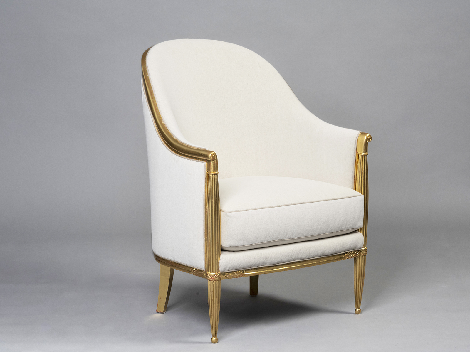 A French 30’s Inspired Bergere by ILIAD Design